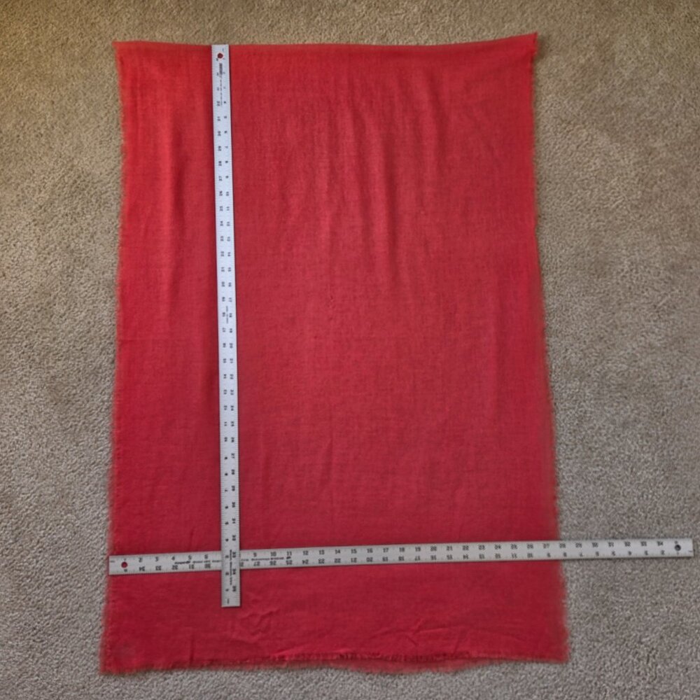 NWOT Cocowai Pink Woven Cashmere Scarf *FLAW* - Picture 2 of 9